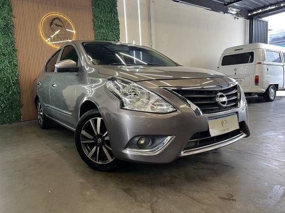 NISSAN VERSA 1.6 16V FLEXSTART SL 4P XTRONIC NISSAN VERSA 1.6 16V FLEXSTART SL 4P XTRONIC